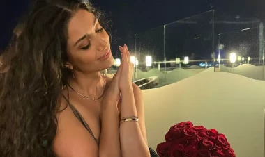 İTV-nin məşhur aparıcısı həyat yoldaşı ilə ROMANTİK GÖRÜNTÜLƏRİNİ paylaşdı - FOTO