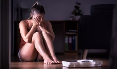 Stresdə olarkən çəkinizə belə nəzarət edin