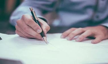 “Dövlət satınalmaları haqqında” qanun valyutanın alınması və daşınmasına şamil edilməyəcək