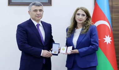 İnam Kərimov Naxçıvan Ali Məhkəməsinin sədrini təqaüdə göndərdi - FOTO