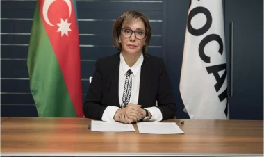 Prezident Rəfiqə Hüseyn-zadəni vəzifəsindən azad etdi