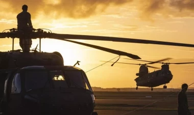 Hərbi helikopter qəzaya uğradı, 4 nəfər həlak oldu