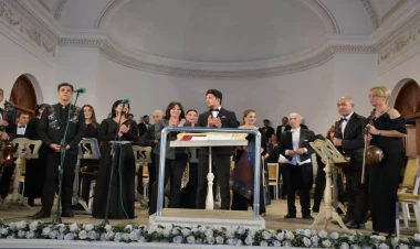 Filarmoniyasının səhnəsində Zəfər Gününə həsr olunmuş konsert baş tutub  - FOTO