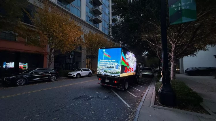 ABŞ-də Zəfər Günü münasibəti ilə məlumatlandırma aksiyası keçirilir - FOTO