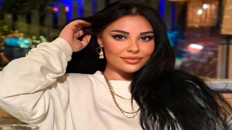 İntim görüntüləri ilə şantaj olunan müğənni qızından təhdidlərə reaksiya - FOTO