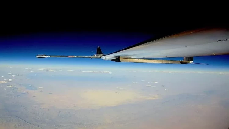 Bu dron stratosferdə də qala bilir