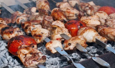 İstirahətə gedəndə kababı özünüz bişirirsizsə BUNU OXUYUN!