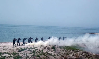 Xəzərdə təlimlər keçirilir - VİDEO - FOTO