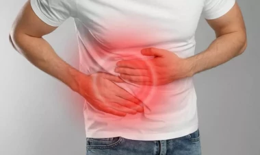 Appendisitin ilk əlamətləri - Bu ağrılar varsa...