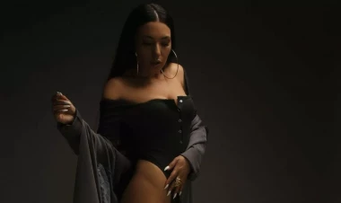 Dilarə toya alt geyimində getdi - VİDEO