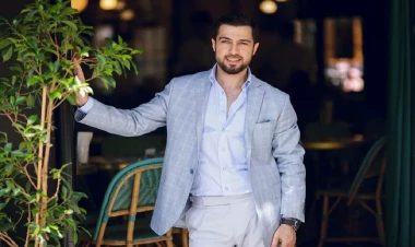 Namiqdən kinayəli ATMACA: “Meyxanaçıları pisləyən sənətçilər onlardan mahnı istəyir” - VİDEO