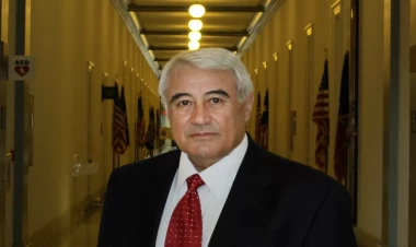 Rəsul Quliyev Bakıya gəlir