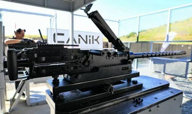 Türkiyənin istehsal etdiyi orta çaplı top IDEF 2023-də nümayiş etdiriləcək