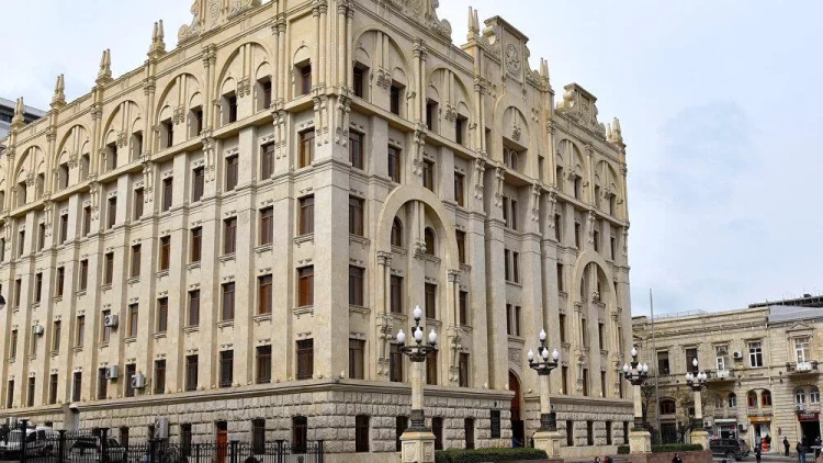 Mükafat yazılıb, amma məqsəd onlayn tələdir