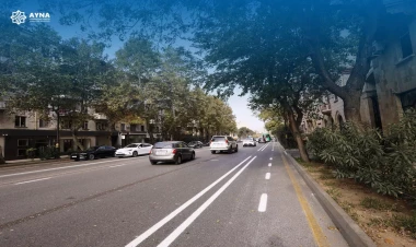 İnşaatçılar prospektində velosiped zolağı çəkilir