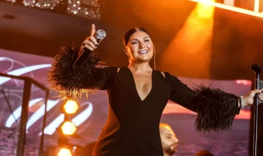 Qəza günü konsert verən Sibelcan tənqid olundu - 