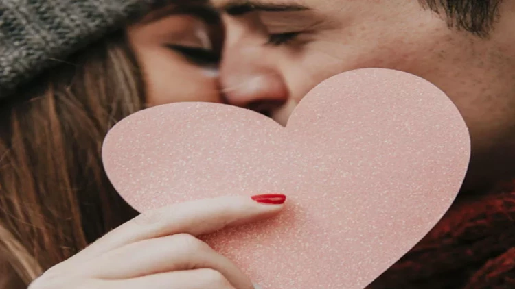 Bu gün öpüş günüdür: Bayramın tarixi və öpüşlər haqqında maraqlı faktlar