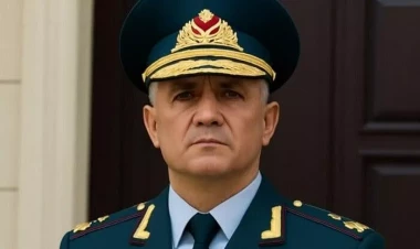Təqaüdə göndərilən general yenidən xidmətə qayıtdı