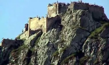 Azərbaycanlılar İranı qorxuya saldı, yollar bağlandı