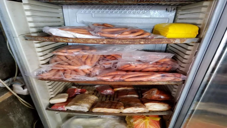 Bazarda satışa çıxarılan dana əti basdırmasında at DNT-si aşkarlandı - FOTO