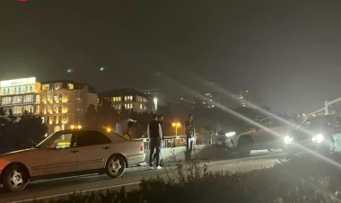 Bakıda zəncirvari qəza: yaralanana var - YENİLƏNİB - FOTO