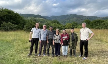 Britaniya səfiri İsmayıllıda tufana düşdü - FOTO