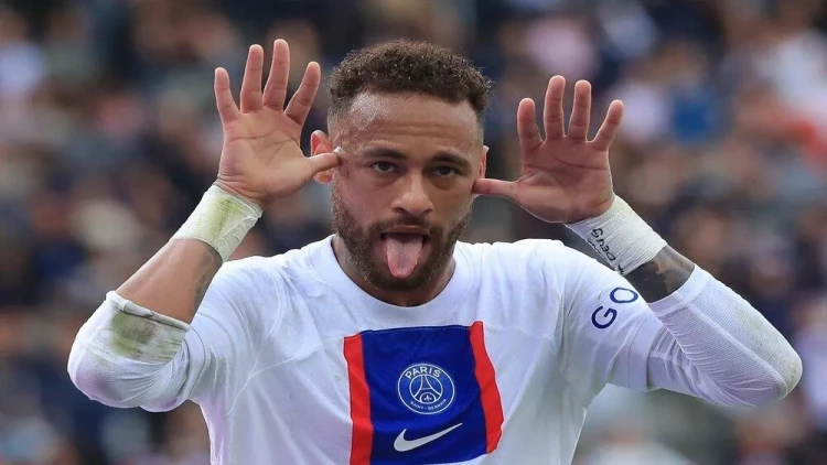Neymar gələcəyi ilə bağlı qərarını verib