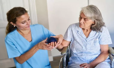 Qadınlar niyə kişilərlə müqayisədə daha tez-tez insult keçirir?