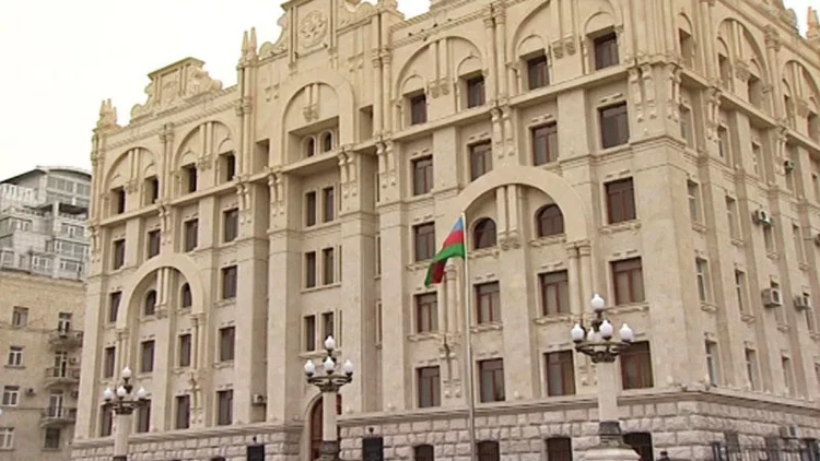 Xaçmazda ev sakinlərini öldürüb evi yandıran şəxs İFŞA EDİLDİ