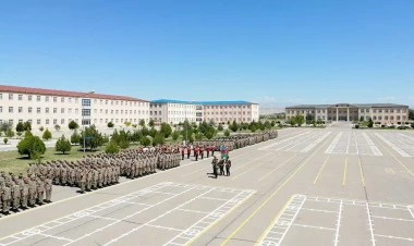 Əlahiddə Ümumqoşun Orduda gənc əsgərlər növbəti xidmət yerlərinə göndərilib - FOTO - VİDEO