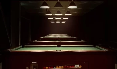 Bilyard salonuna SİLAHLI BASQIN: Biri qadın olmaqla 11 nəfər...