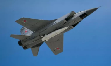 Rusiyanın fantastik silahları havaya qalxdı, Ukraynada həyəcan verildi