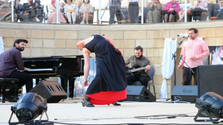 Bakı Piano Festivalında ispan ustaları Max Villaveccia & Los Aurora rəqsləri ilə hərarətli axşam - VİDEO - FOTO