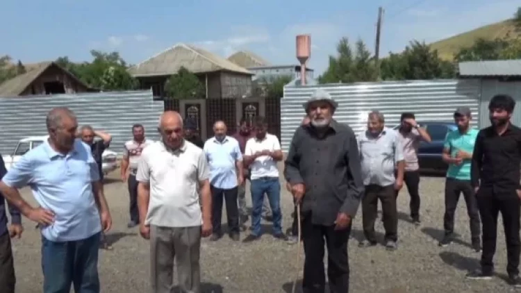 İllərdir həsrətlə gözlədikləri qazın çəkilişi üçün 