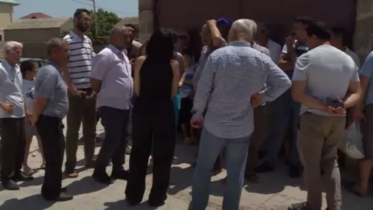 Bu qəsəbədə maydan sentyabra qədər su verilmir... - VİDEO