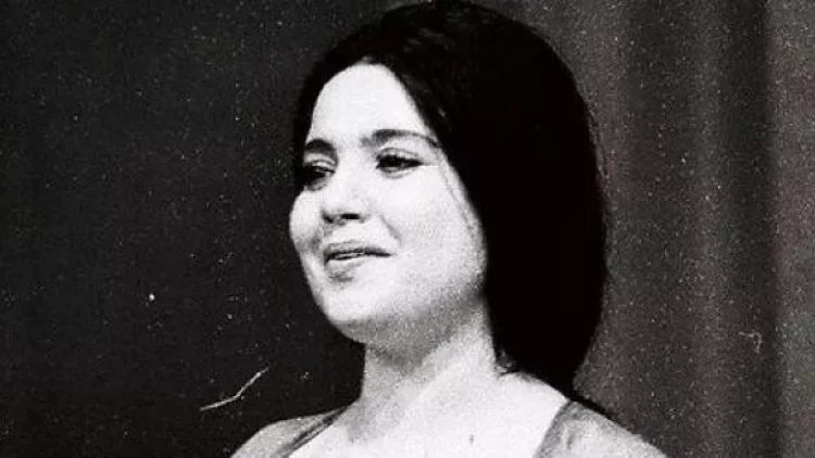 Övladını öldürdülər, Şövkət Ələkbərovanın təklifini rədd etdi - “Mercedes” sürən ilk qadın müğənnimiz haqqında maraqlı faktlar