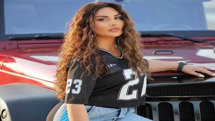 Efirə qadın cangüdənlərlə gəldi - VİDEO