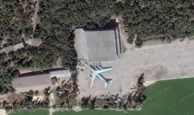 Rusiyanın təyyarə zavodu VURULDU - FOTO