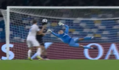 Ən çox xalı Koxalski topladı - UEFA mükafatı rəqib oyunçuya verdi