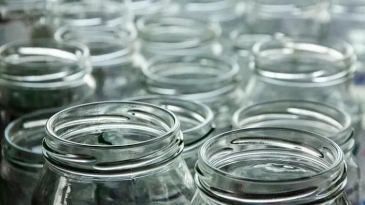 Lazımsız şüşə bankaları evdə saxlamayın! - Xəbərdarlıq