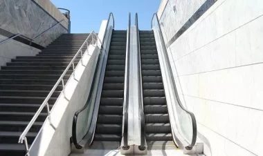 Sahə rəisindən eskalatorun qırılmasına REAKSİYA: 