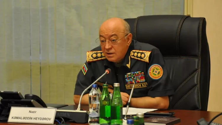 Nazir rəisi işdən çıxardı - İki təyinat etdi