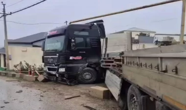 Qobuda iki nəfərin öldüyü qəzanın anbaan görüntüsü