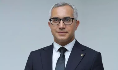 Kamran Əsədov test imtahanlarına müdaxilədə ittiham edilir - VİDEO