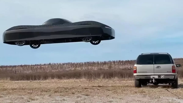 Tıxac probleminə son: Uçan elektrik avtomobili gələn il yollarda ola bilər - FOTO