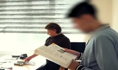 Üzündən oxuya bilmir, hər il yarısı ana dilindən kəsilir - Rus bölmələrində dil problemi - VİDEO