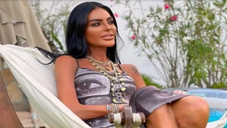 Xanımına 727 milyonluq təyyarə aldı - FOTO