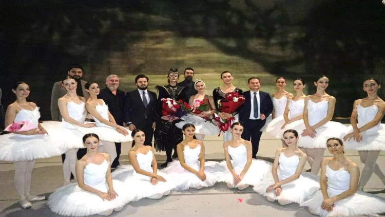 Opera və Balet Teatrının təqdimatında 