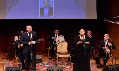 Qədir Rüstəmovun 90 illiyinə həsr olunmuş tədbir keçirilib - FOTO