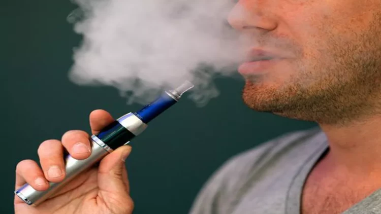 Elektron siqaretlərlə bağlı qadağa bu tarixdə qüvvəyə minir - TƏSDİQLƏNDİ